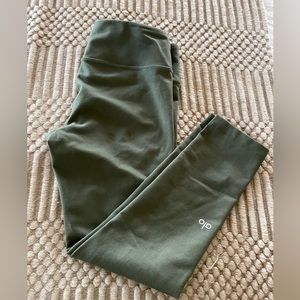 Alo yoga size S olive green leggings